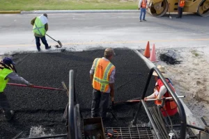 Material dan Alat Kunci dalam Pemeliharaan Jalan dan Bangunan